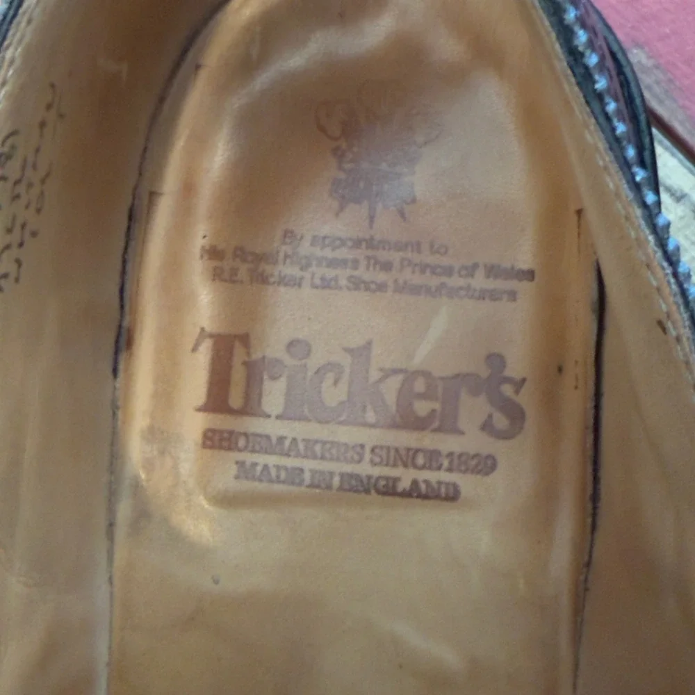 Trickers Whitman Black Leather Wingtip Brogue Derby Shoes Mens 10.5 Made in‎ UK